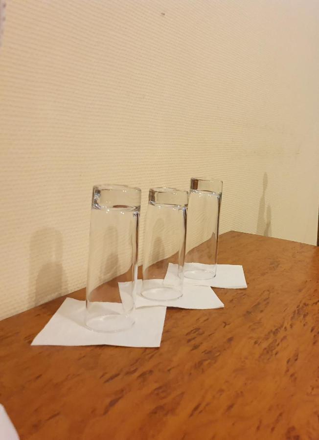 Pasienis Pasvaliečiai Buitenkant foto