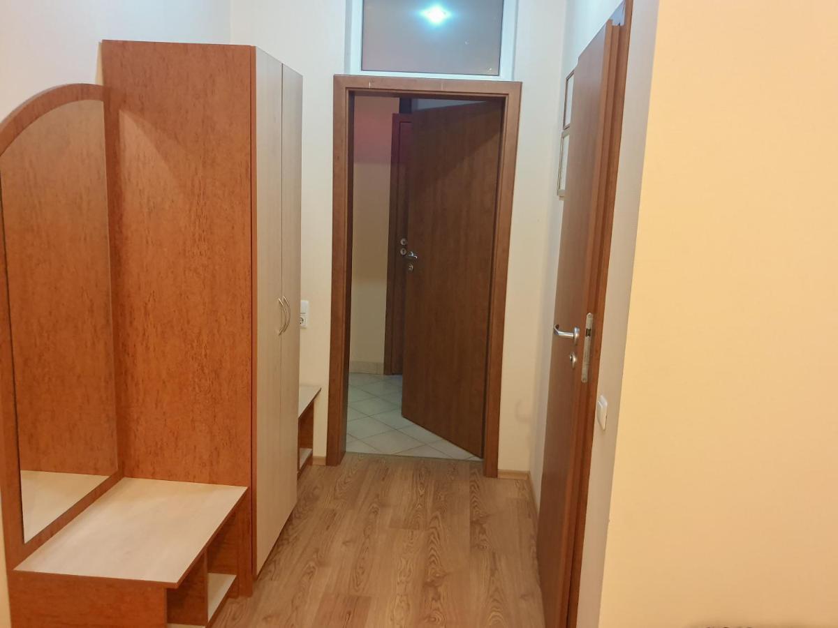 Pasienis Pasvaliečiai Buitenkant foto